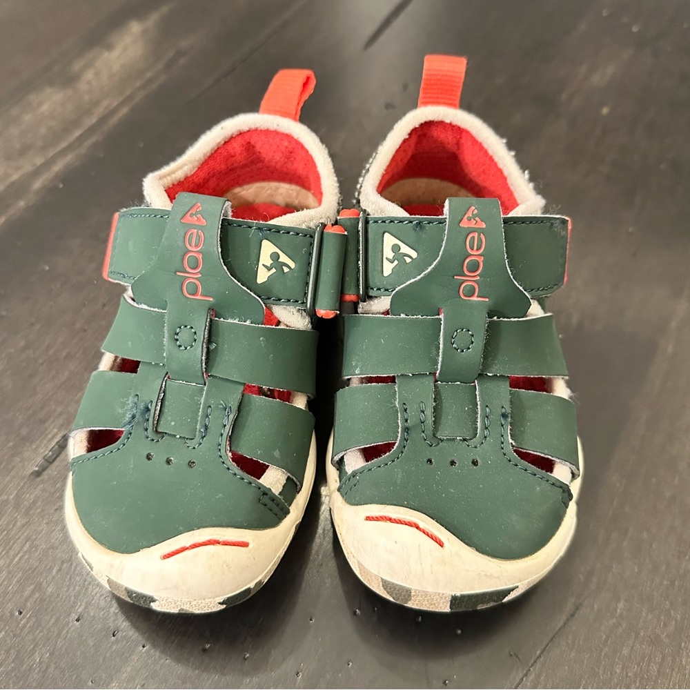 EUC - Plae Sam 2.0 Toddler Sandals